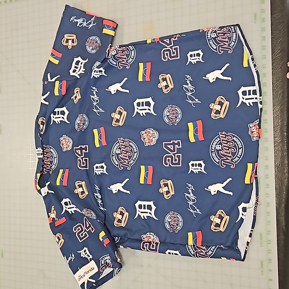 Men's Miguel Cabrera commemorative final baseball game, button down - Picture 2 of 3